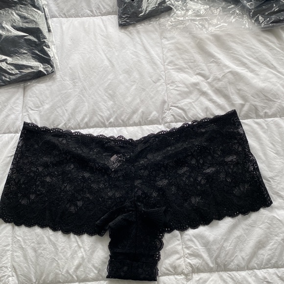 Torrid cheeky lace panties 3 panties - Picture 2 of 4
